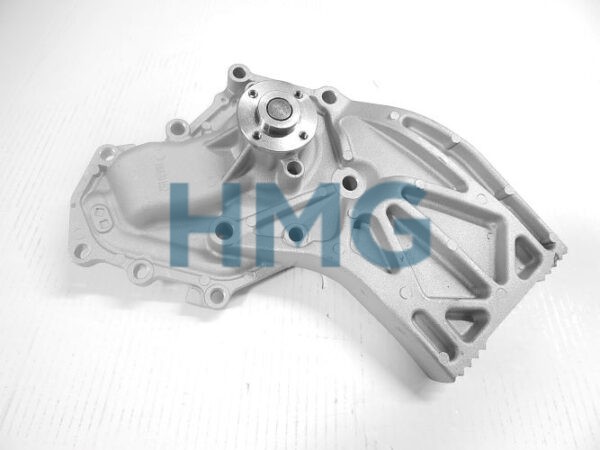 HMG-228.148 RENAULT VI WATER PUMP 21010-DB025, 21010-00QAP, 4415208, 93180246, 7701057951