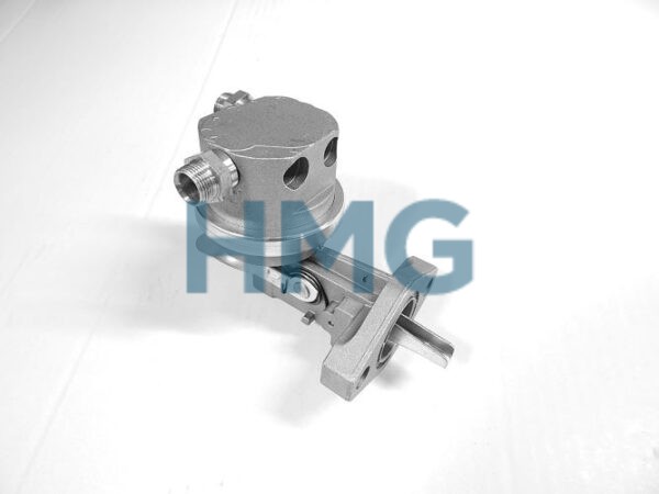 HMG-10.260 JOHN DEERE FUEL PUMP RE535728, RE66153